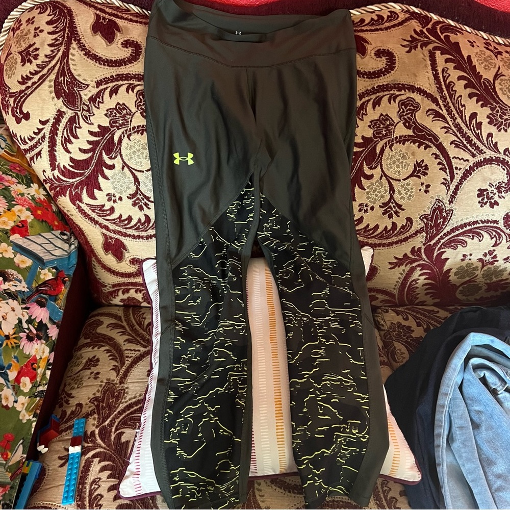 Under armour leggings for women size M used in very good conditions
